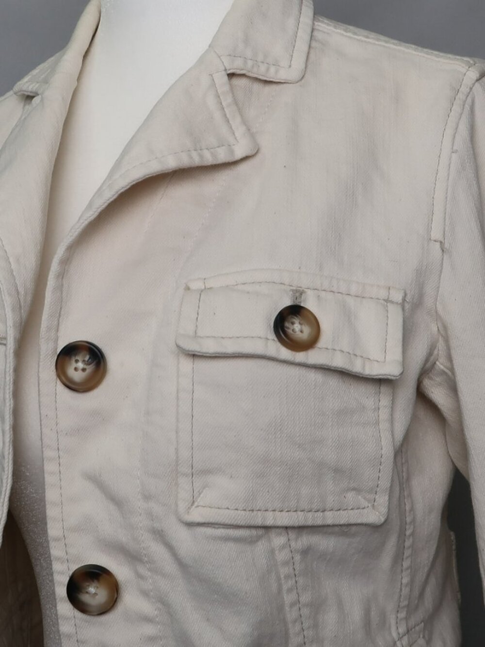 white GAP jacket - Picture 3 of 5